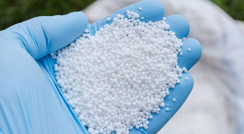 Urea fertilizer granules
